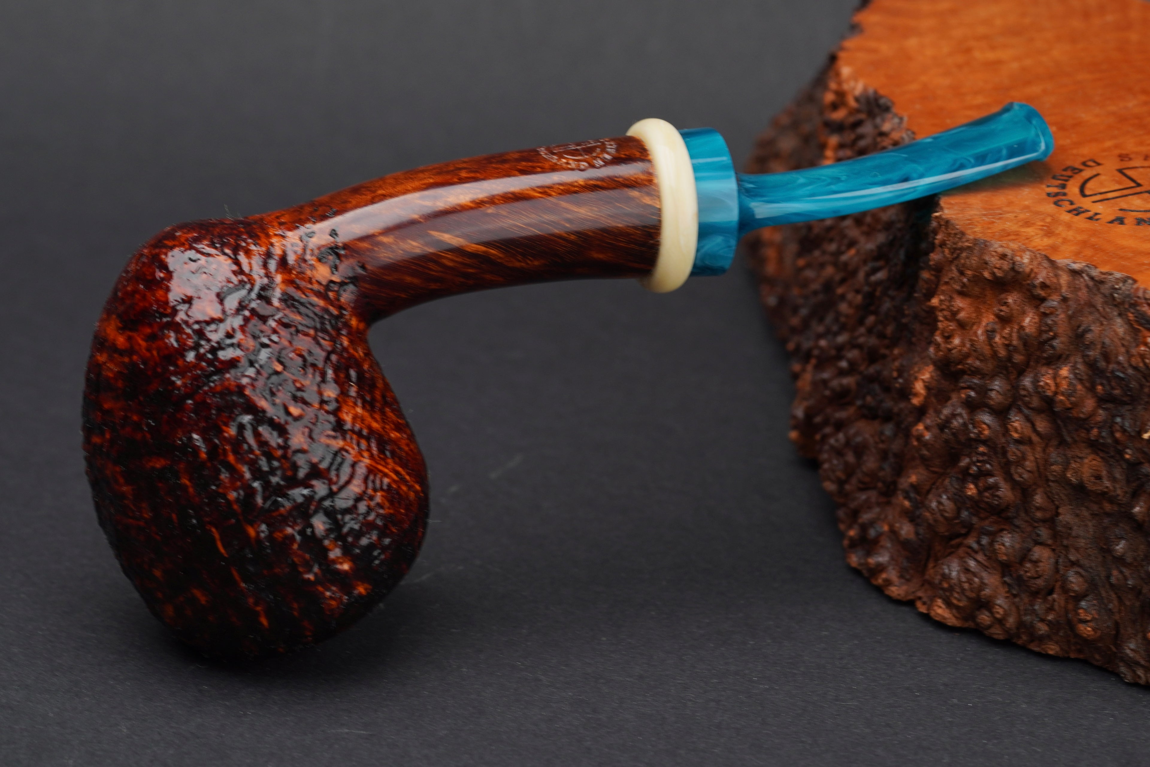 Acorn with Mammoth