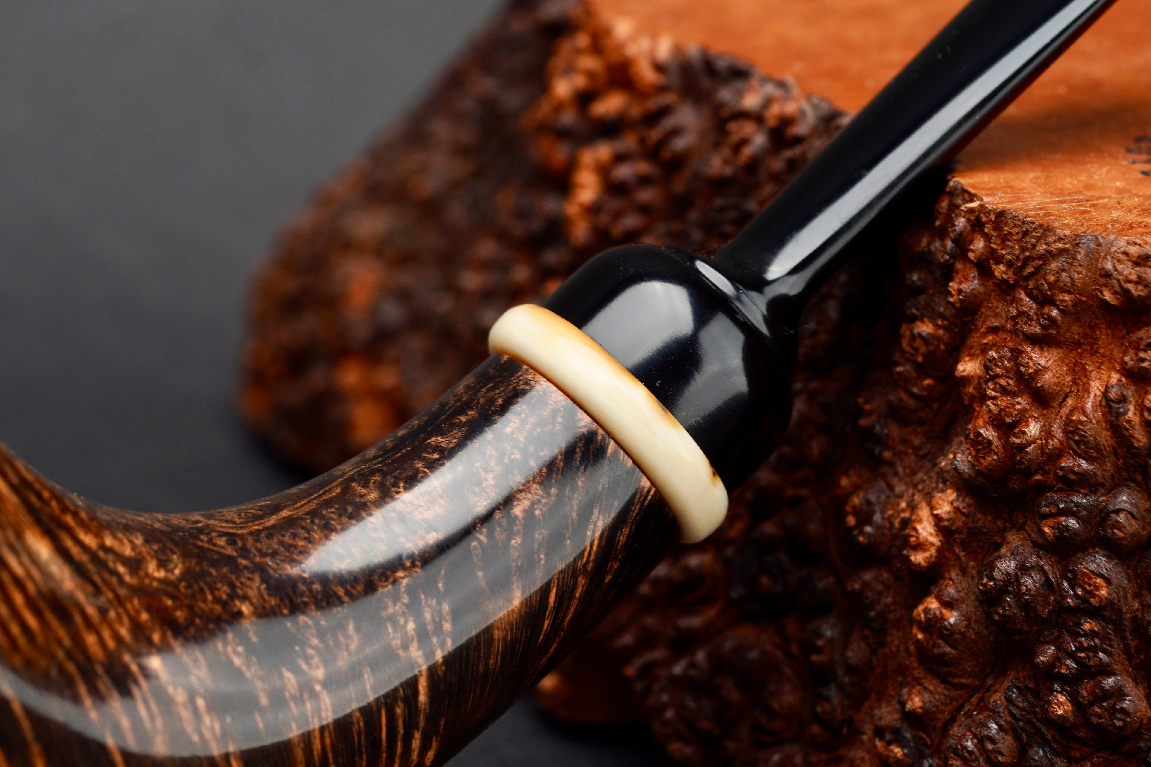 Horn mit Mammut