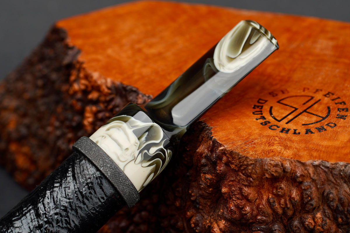Billiard with Bakelite