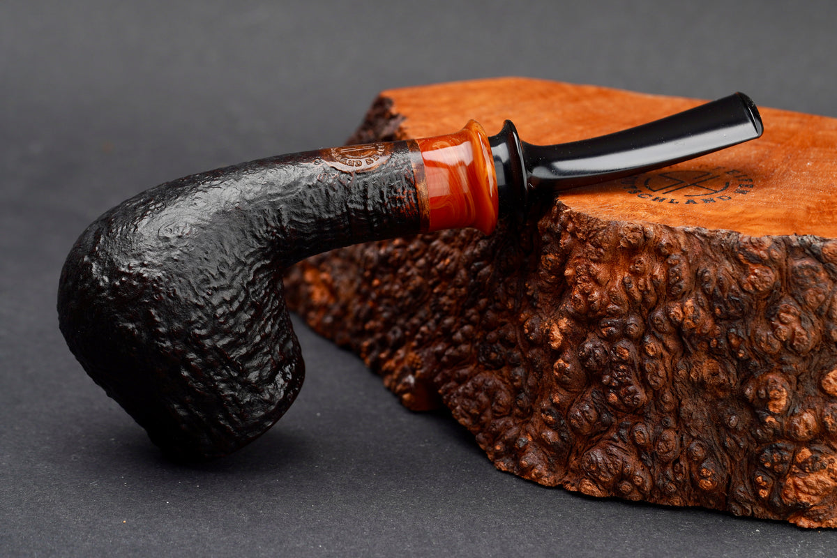Bent Billiard with Bakelite
