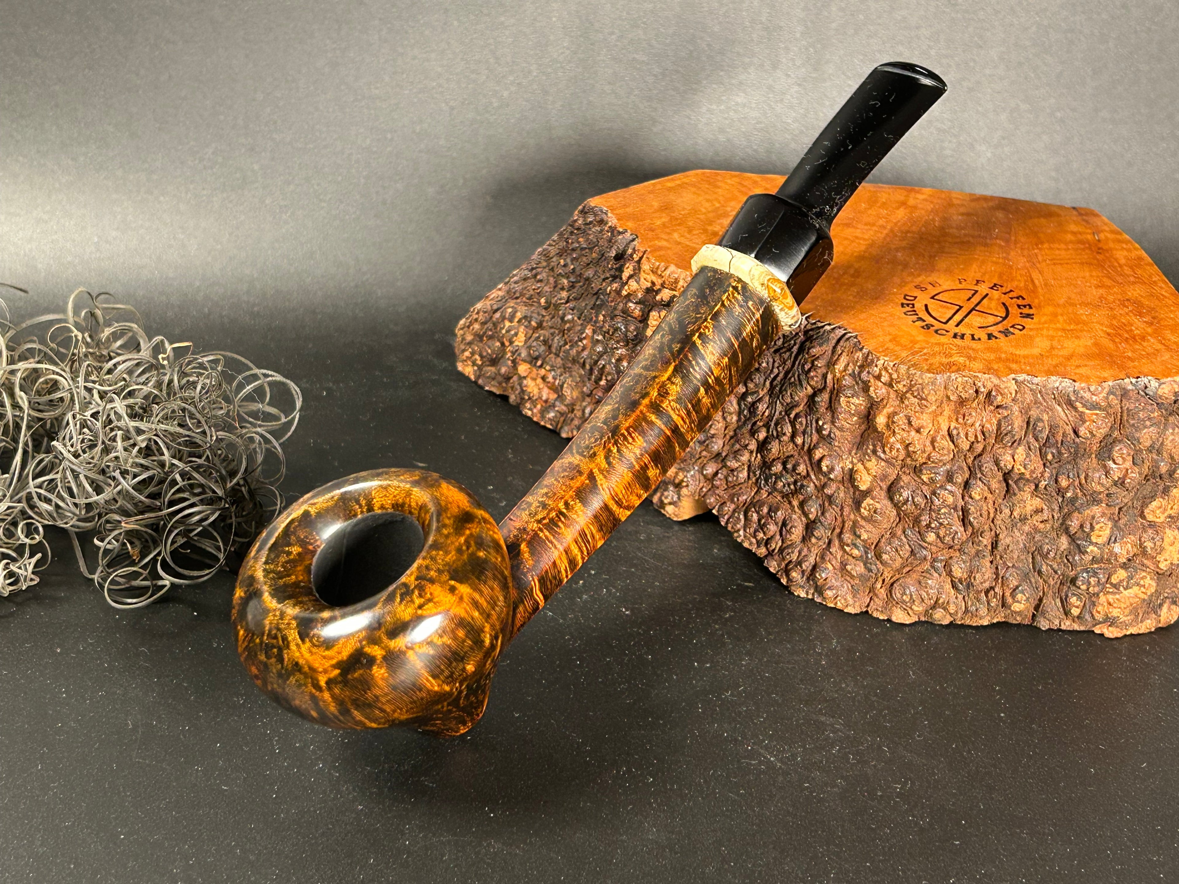 "Feige" – mit Mammutelfenbein